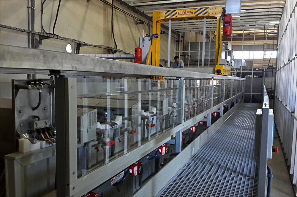 Barrel phosphate plating plant
